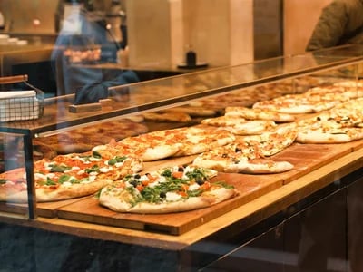 Warum eine wirklich Gute Pizza Zeit braucht